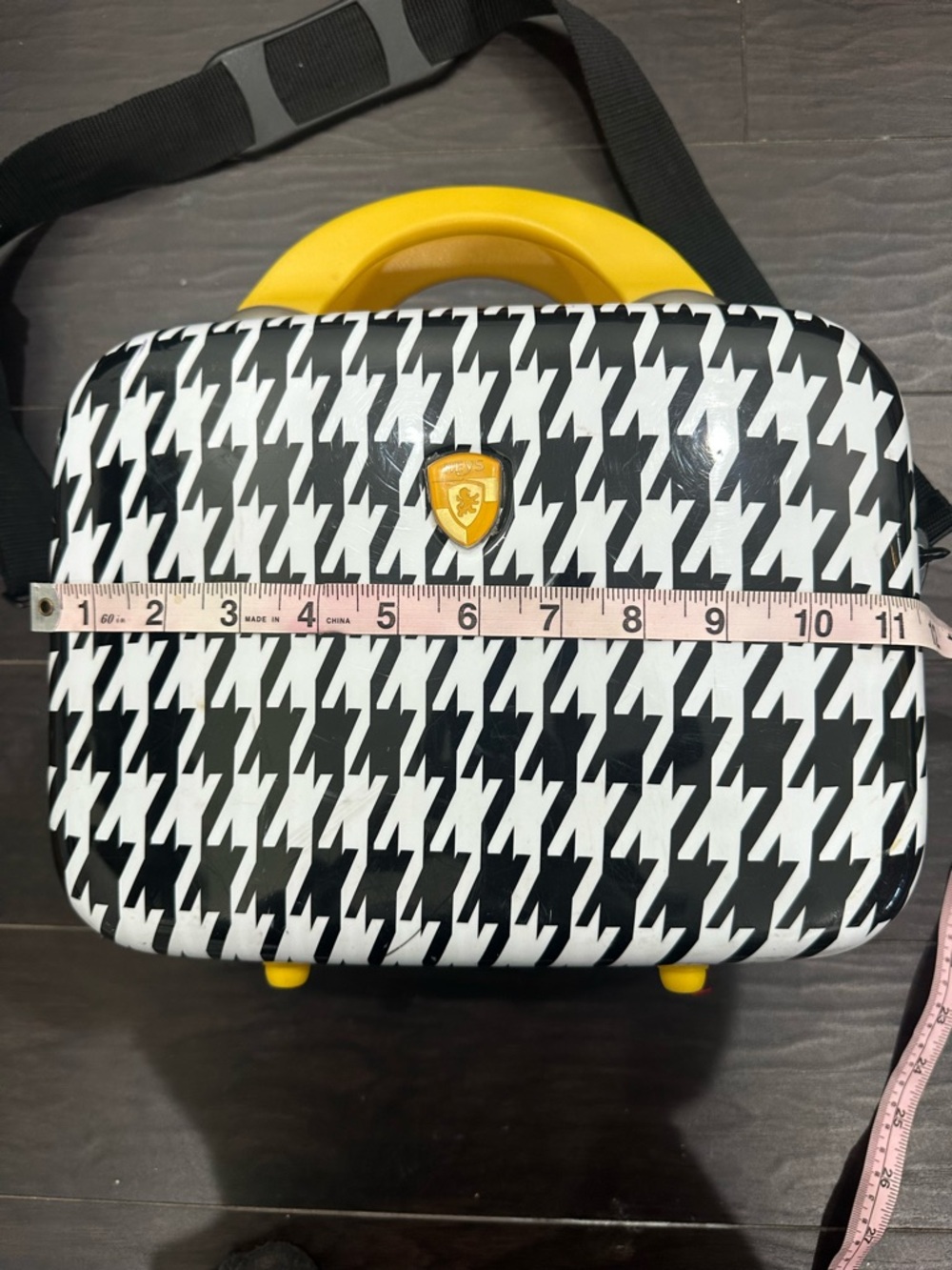 HEYS Cosmetic Luggage Black & White Houndstooth Hard Case Bag with Yellow Handle - Picture 9 of 9